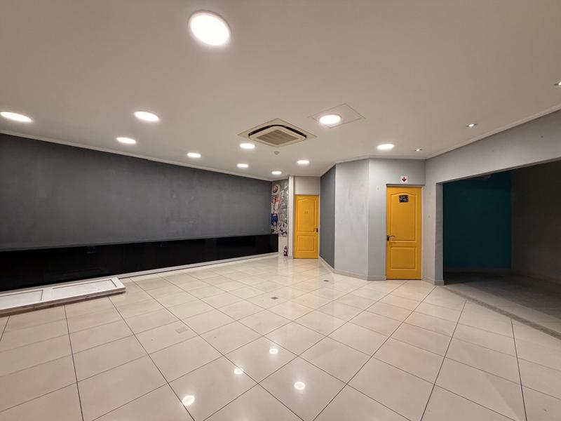 To Let Commercial Property for Rent in Humewood Eastern Cape